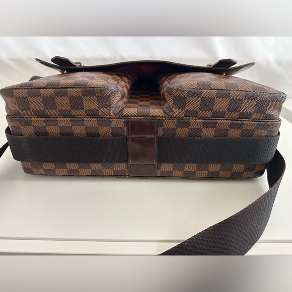Vintage Louis Vuitton Damier Ebene Broadway Messenger Bag - Picture 3 of 16